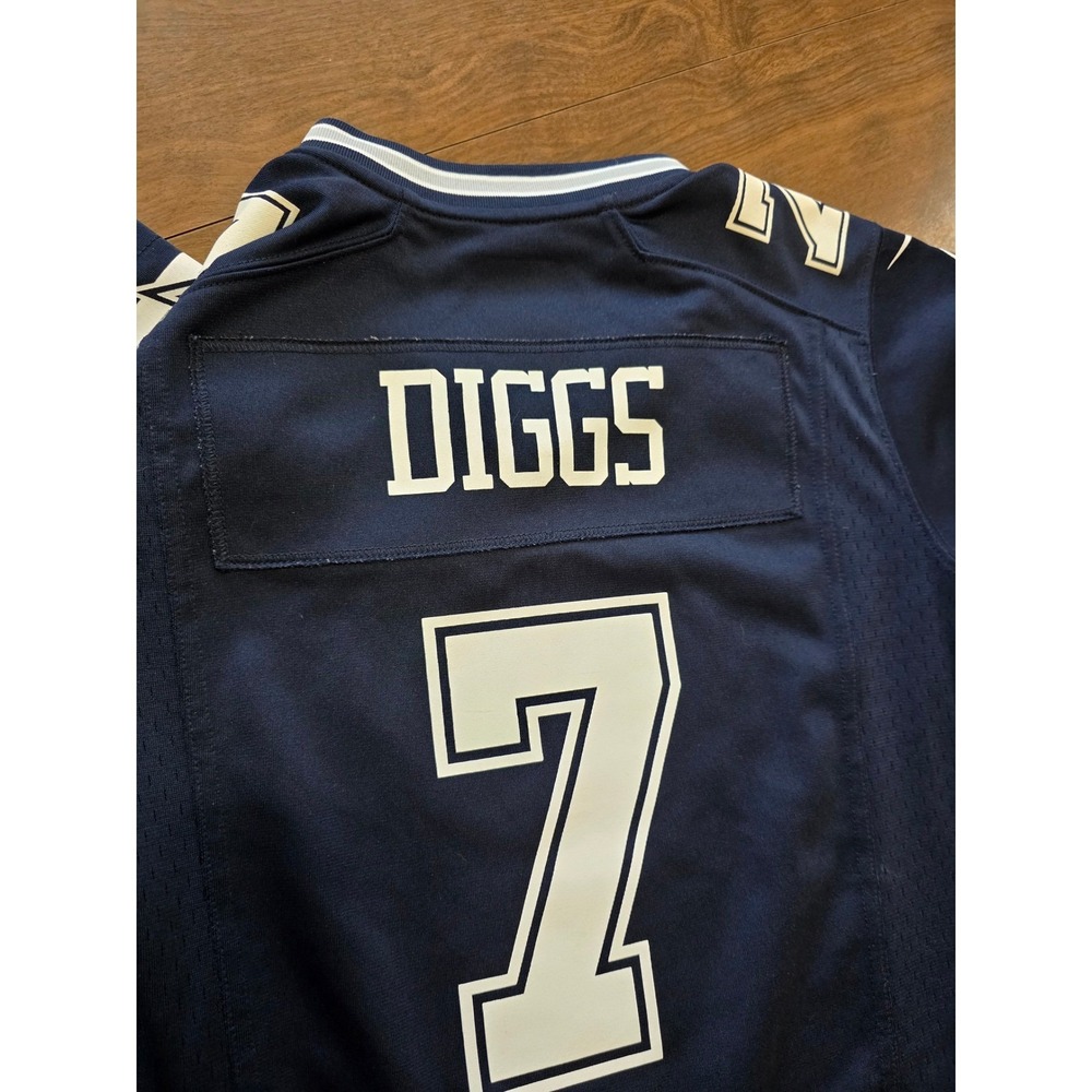Nike Dallas Cowboys Trevon Diggs 7 Navy Blue Youth S On Field Jersey NFL sports - Picture 11 of 13